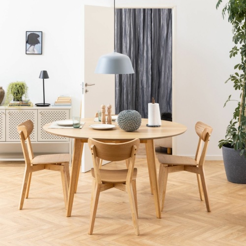 Roxby-Round-Dining-Table-in-Oak-2.jpg IW Furniture | Free Delivery